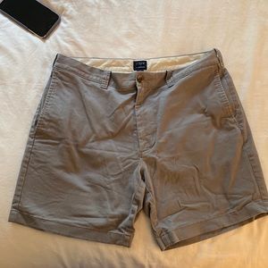 J Crew Chino Shorts 7” Inseam Size 32 Grayish Purple